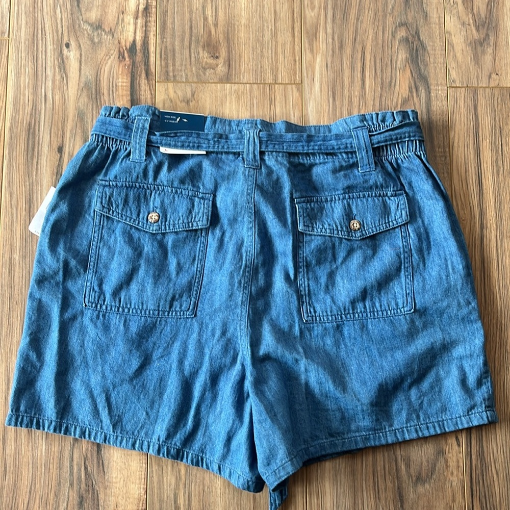 ON Shorts - Picture 4 of 4